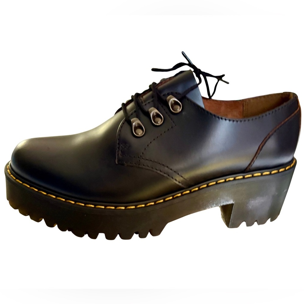 NWT Dr Martens Leona Low Women’s Boot Vintage Smooth Leather - Picture 4 of 4